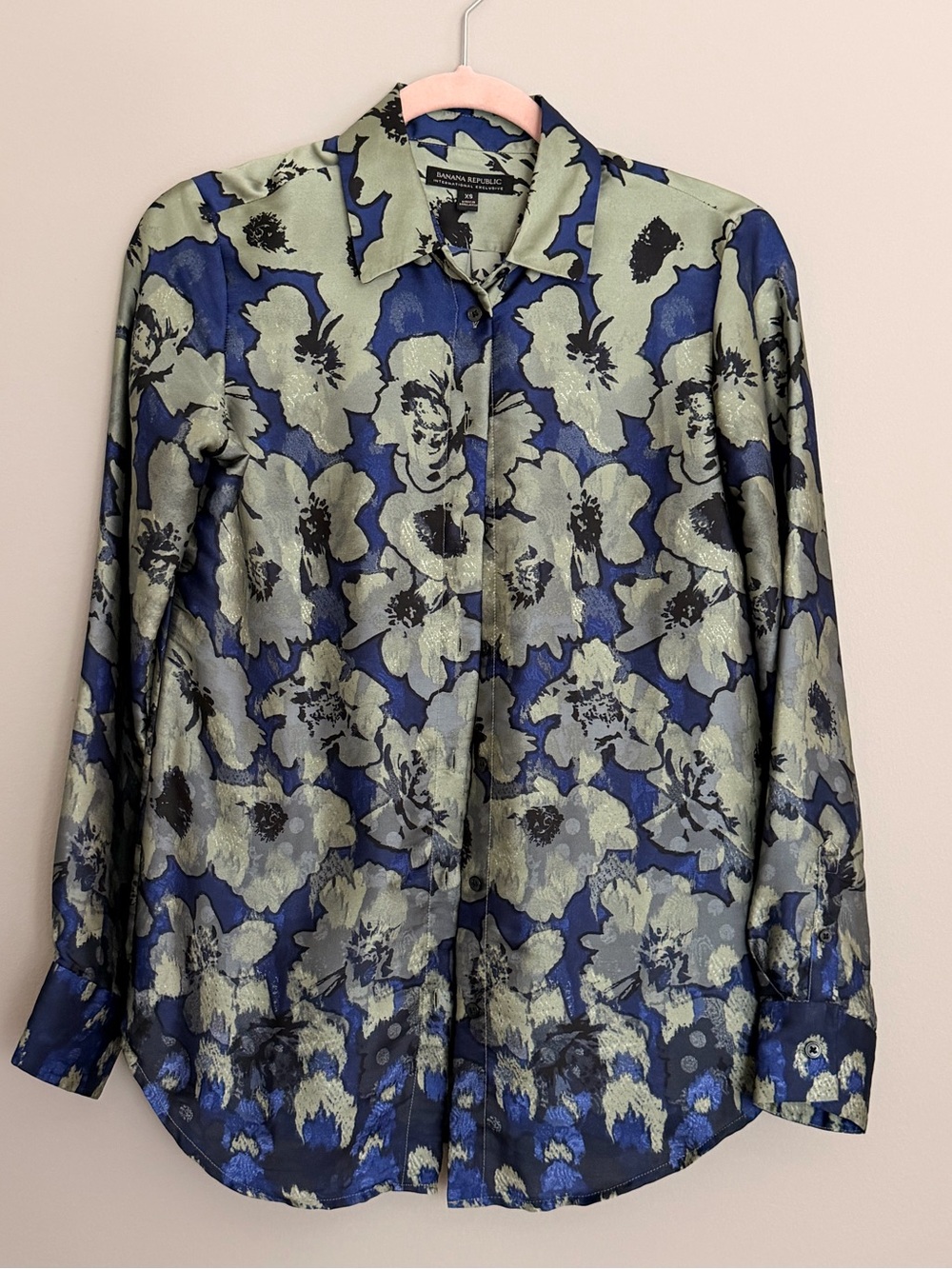 Banana Republic Navy and Sage Floral Button-Down Shirt